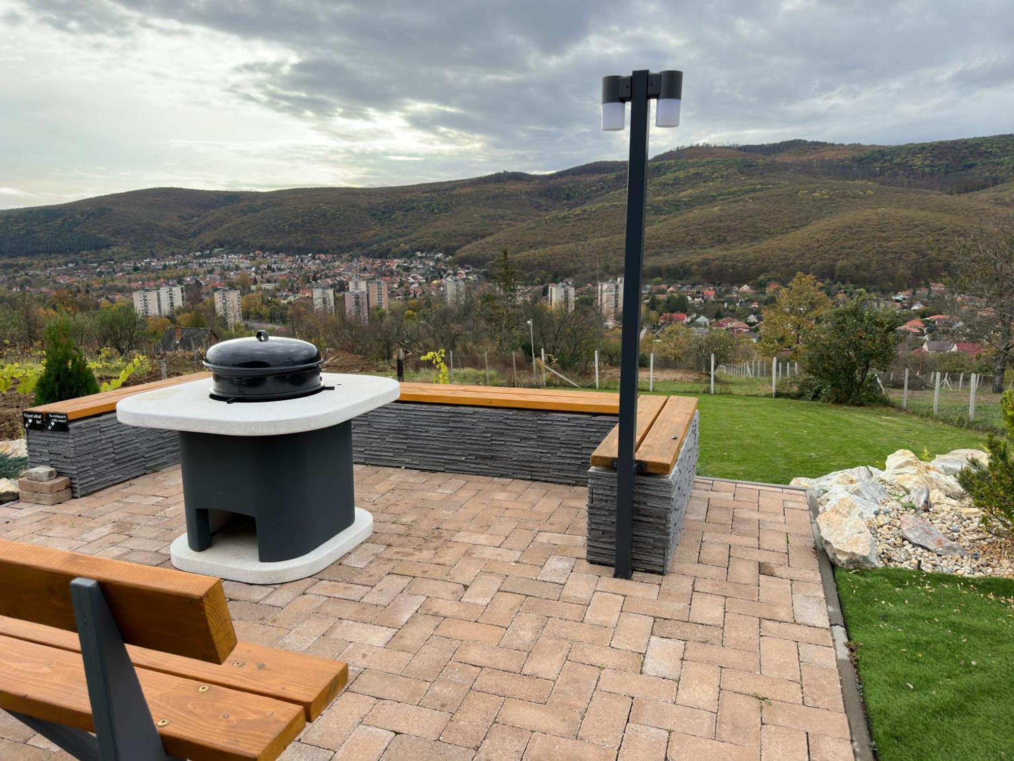 Roenk Relax Apartment Miskolc Ngoại thất bức ảnh